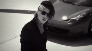 Man tattoo sunglasses car parking - cam sykes free wallpaper