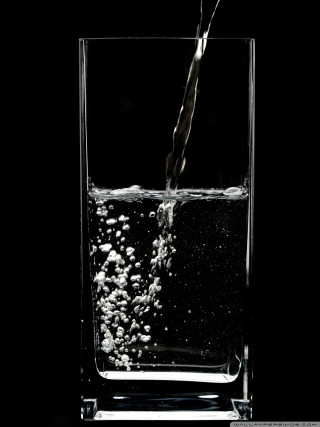 Glass water astronaut night sky - water free wallpaper for mobile
