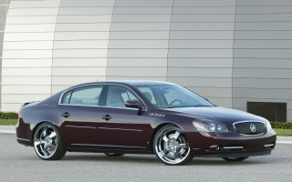 Maroon car building large window - a large window free wallpaper for desktop