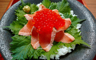 Salmon greens plate table spoon - sakimichan free wallpaper