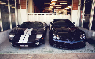 Black sports cars tokyo building - free cars wallpaper