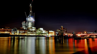 City skyline night bridge river 38 - christopher wren free wallpaper