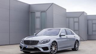 Silver mercedes s class building - grey free wallpaper