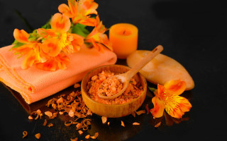 Wooden bowl food flower candles - flavia bloi free wallpaper