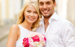 Couple blonde man woman flower - holding free wallpaper for desktop