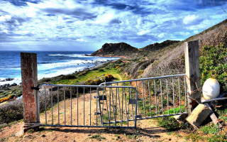 Gated ocean beach rock outcropping - hdr free wallpaper for desktop