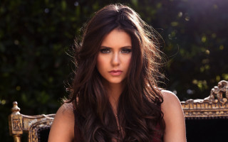 Fantastically beautiful woman in wind - the wind free wallpaper