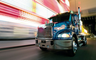 Blue semi truck night street - a street free wallpaper for desktop