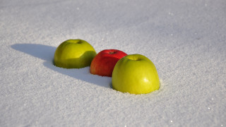 Apples in snow shadow photorealistic - the snow next free wallpaper