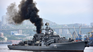 Battleship smoke cityscape military ship - destructive free wallpaper
