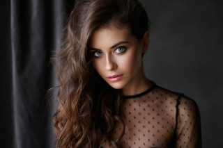 Elina karimova piercing eyes polka - a black curtain free wallpaper