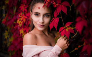 Elina karimova autumn flower portrait - portrait photography free wallpaper