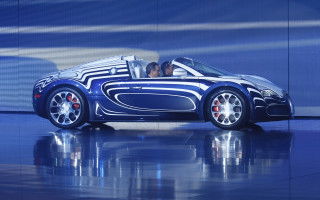 Blue sports car man driver - free technology wallpaper