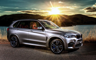 Silver bmw suv lake sunset 2 - the sun shining free wallpaper