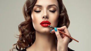 Constance anne parker makeup paintbrush - a red lip free wallpaper for desktop