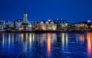City church night ice bridge - the waters edge free wallpaper