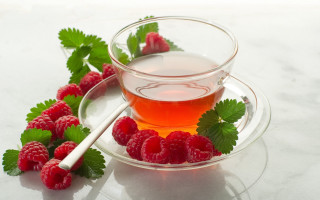 Tea raspberries mint plate spoon 2 - a spoon free wallpaper
