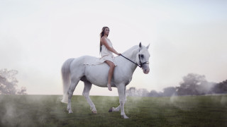 Woman white dress horse field 4 - fashion photography free wallpaper for desktop