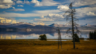Lake mountains trees sky reflection 4 - the foreground and mountains free wallpaper
