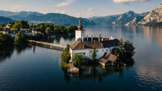 Small island church lake mountains 2 - a church free wallpaper