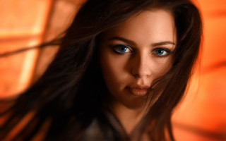 Woman blueeyes longhair orangeblur photorealism - realistic eye free wallpaper
