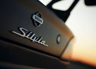 Ai mitsu emblem closeup shallow - aimitsu free wallpaper for desktop