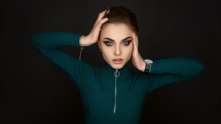 Woman blue eyes green sweater - a green sweater free wallpaper