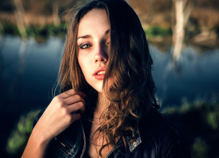 Woman long hair leather jacket 5 - long hair and a leather jacket free wallpaper