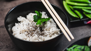 Bowl rice green onions chopsticks - byeon sangbyeok free wallpaper