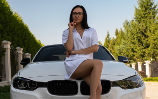 Woman sitting white car posing - woman free wallpaper for desktop