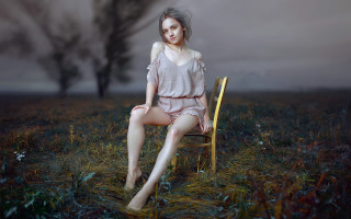 Woman field tree foggy cinematic - anka zhuravleva free wallpaper