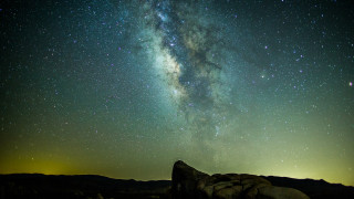 Rock night sky stars astronomy - astrophotography free wallpaper
