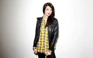 Woman yellow black jacket plaid - black jacket free wallpaper