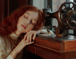 Sewing woman arts crafts storybook - machine free wallpaper