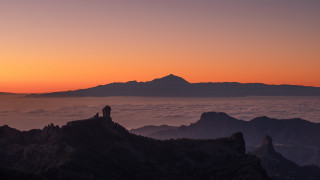Mountain top sunset clouds matte - a mountain top free wallpaper