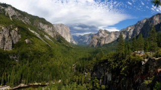 Mountain valley road forest lake - a mountain valley free wallpaper