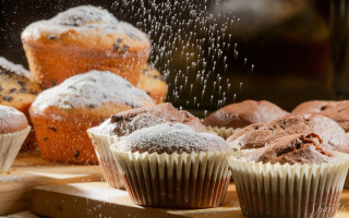 Muffins powdered sugar chocolate sprinkles - chocolate free wallpaper