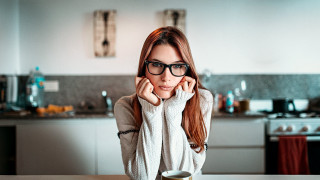 Eszter mattioni glasses coffee table - verdadism free wallpaper for desktop