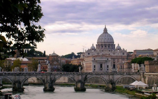 Bridge river building boat skyline - cagnaccio di san pietro free wallpaper