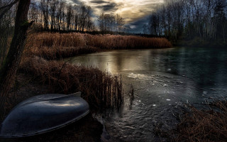 Lake shore boat night clouds - chris friel free wallpaper