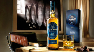 Whisky glass chocolates stilllife productphotography - product photography free wallpaper