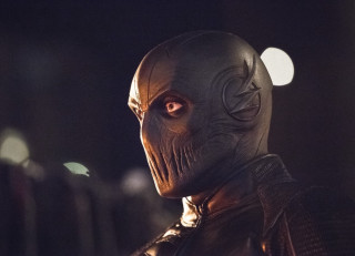 Black mask red eyes full - a black leather outfit free wallpaper