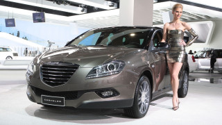 Woman dress car showroom detailing - a showroom free wallpaper