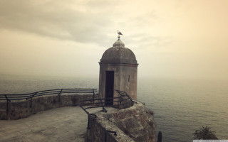 Bird tower ocean cloudy day - diego gisbert llorens free wallpaper