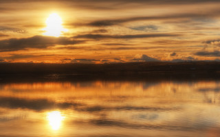 Sunset lake bird clouds mountain - a sunset over a lake free wallpaper for desktop