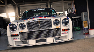 White truck red blue stripe - wide len free wallpaper