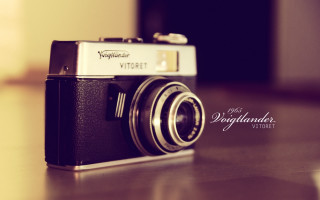 Camera vintage polaroid blurry depth - len free wallpaper