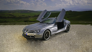 Silver sports car open doors 7 - its door free wallpaper