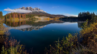 Mountain lake reflection forest sky 9 - tree and shrubs free wallpaper