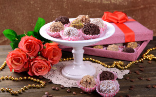 Chocolates roses gift box beads - the table next free wallpaper